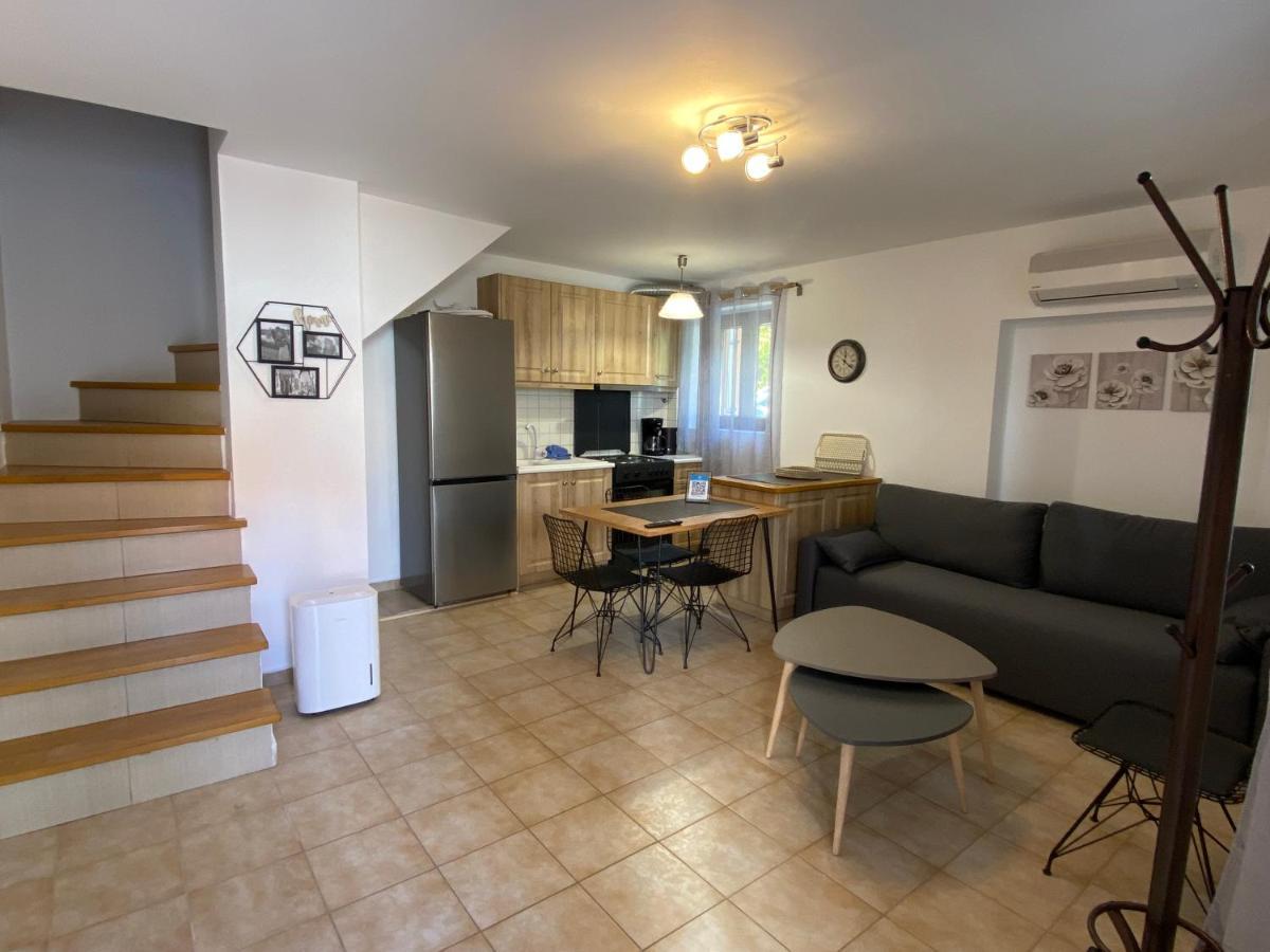 Romantic Maisonette In The Heart Of Pythagoreio Rh Door Eksteriør billede