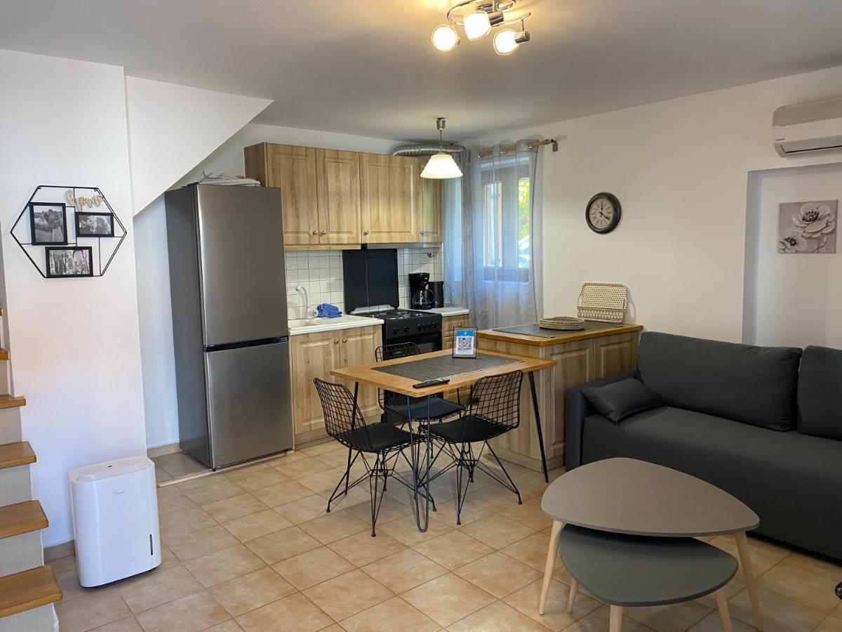 Romantic Maisonette In The Heart Of Pythagoreio Rh Door Eksteriør billede
